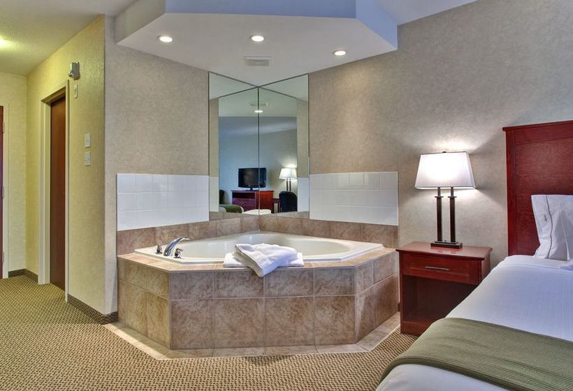 Holiday Inn Express Hotel & Suites Edmonton North | Edmonton | Alberta | Canada 2