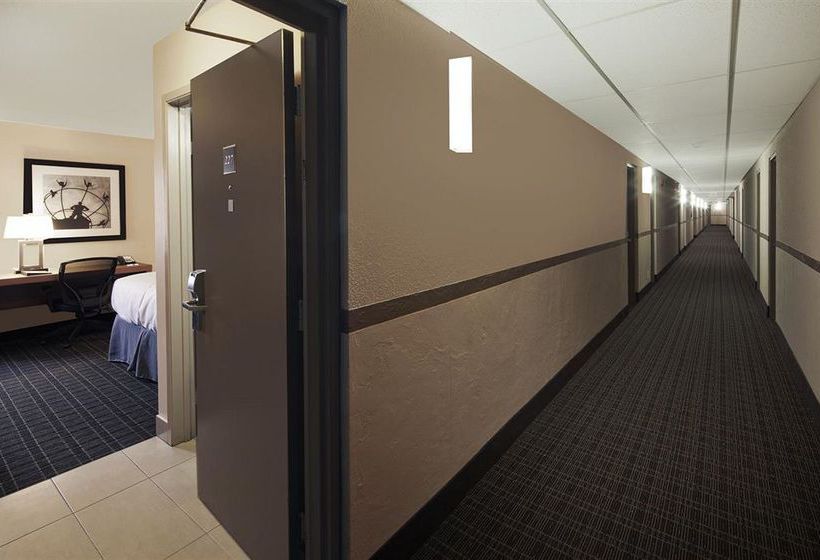 Hotel Canada's Best Value Inn | Toronto | Ontario | Canada 15