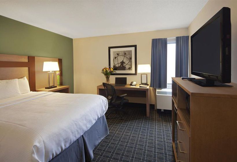 Hotel Canada's Best Value Inn | Toronto | Ontario | Canada 18