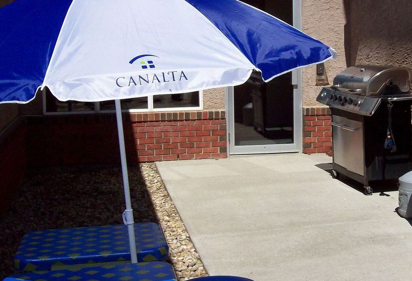 Hotel Super 8 Rimbey | Rimbey | Alberta | Canada 9