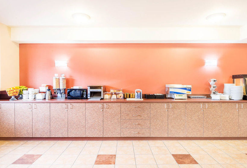 Super 8 Motel St John's | St. John'S | Newfoundland and Labrador | Canada 3