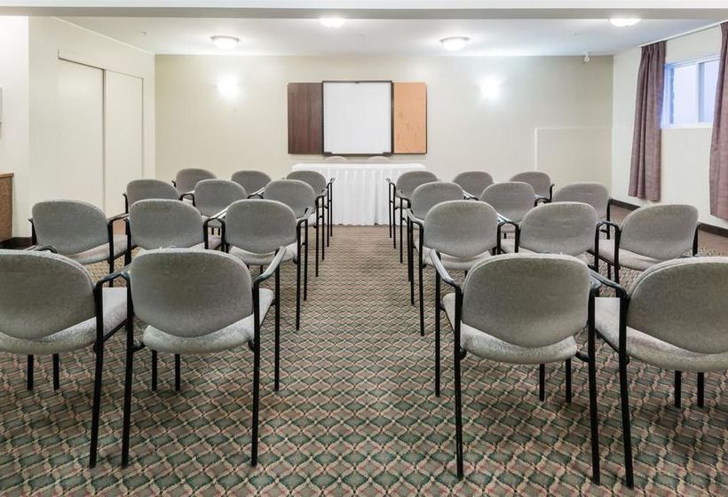 Hotel Super 8 Sainte-Agathe-Des-Monts | Sainte Agathe des Monts | Quebec | Canada 19