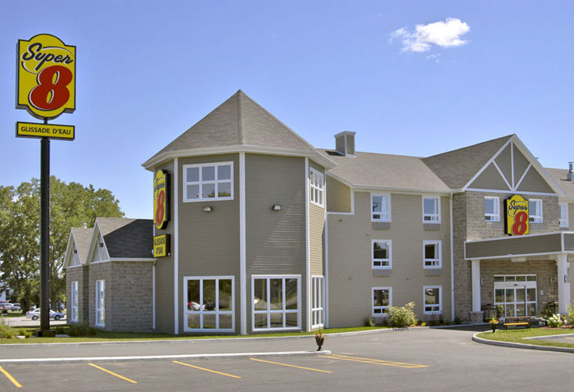 Hotel Super 8 Trois Rivieres | Trois Rivieres | Quebec | Canada 3