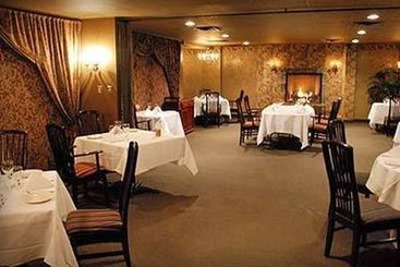 Hotel Riviera Motor Inn | Saskatoon | Saskatchewan | Canada 4