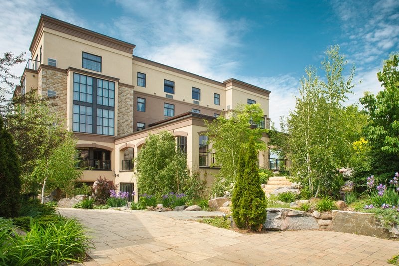 Hotel Best Western Plus Perth Parkside Inn & Spa | Perth | Ontario | Canada 11