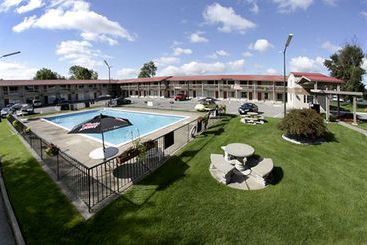 Hotel Candlelight Inn | Niagara Falls | Ontario | Canada 2