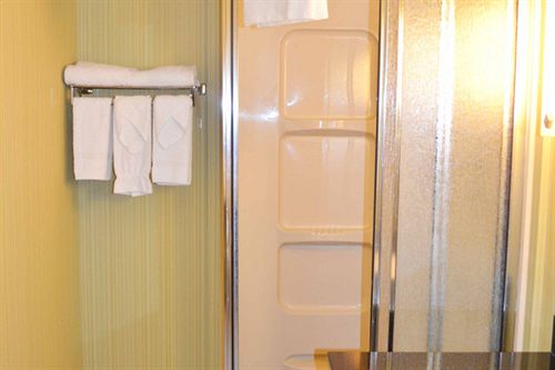 Quality Hotel & Conference Centre | Niagara Falls | Ontario | Canada 17