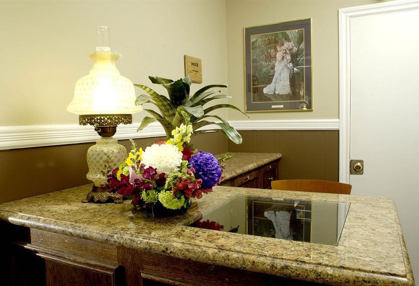 Hotel Victoria's Mansion Guest House | Toronto | Ontario | Canada 2