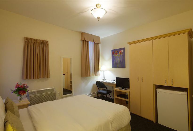 Hotel Victoria's Mansion Guest House | Toronto | Ontario | Canada 6