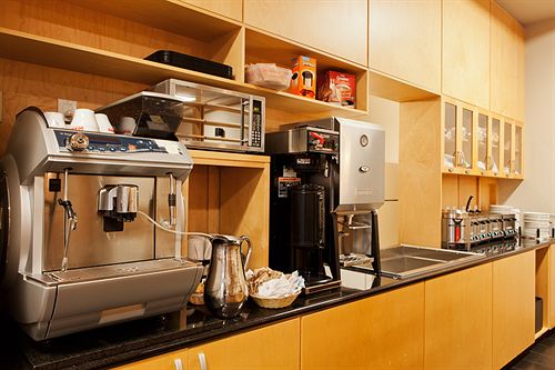 Hotel Dauphin Montreal Centre Ville | Montreal | Quebec | Canada 7