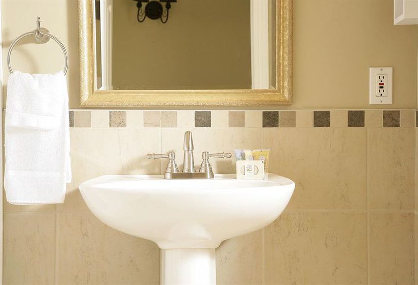 Hotel 71 | Quebec | Quebec | Canada 9