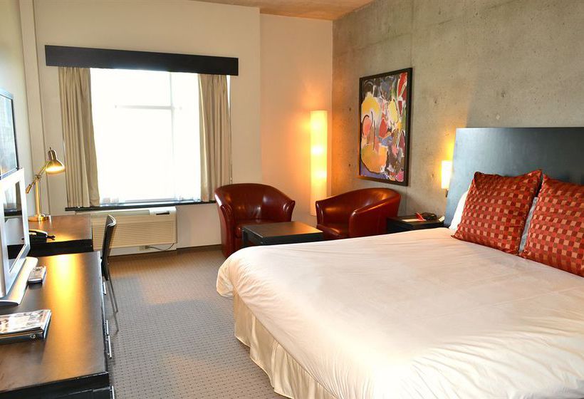 Times Hotel & Suites