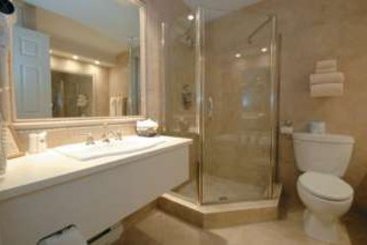 Hotel L'empress | Rimouski | Quebec | Canada 3