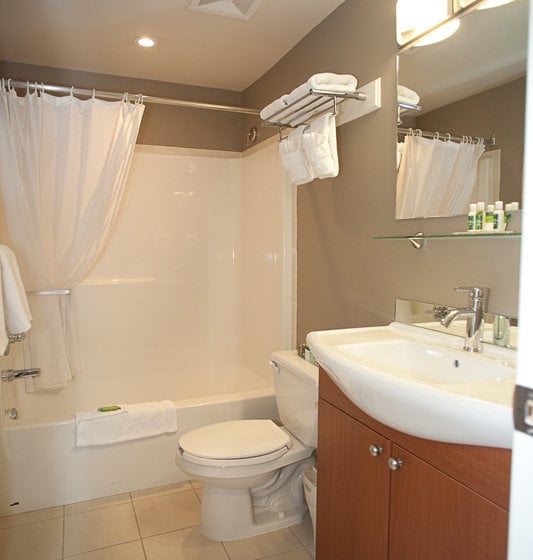 Hotel Harrison Beach | Harrison hot Springs | British Columbia | Canada 15