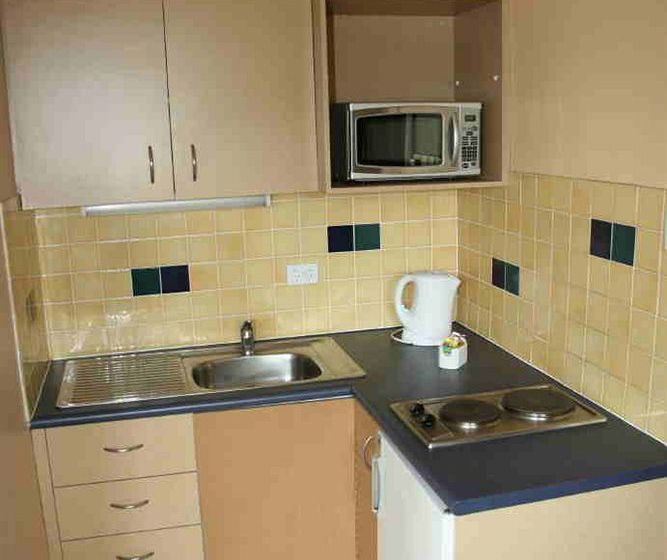 Motel City Palms | Fortitude Valley | Queensland | Australia 17