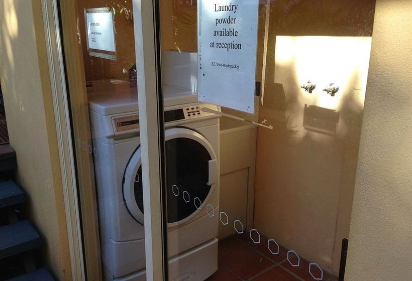 Motel City Palms | Fortitude Valley | Queensland | Australia 5