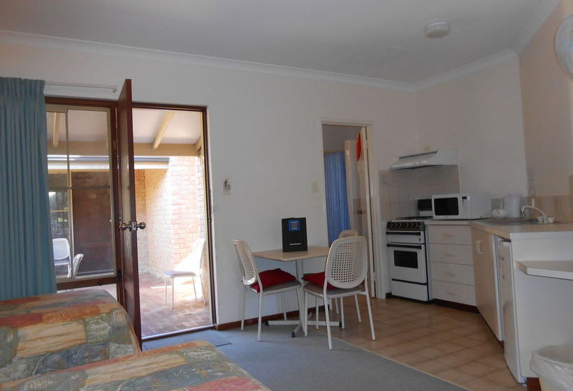 Augusta's Georgiana Molloy Motel | Augusta | Western Australia | Australia 5