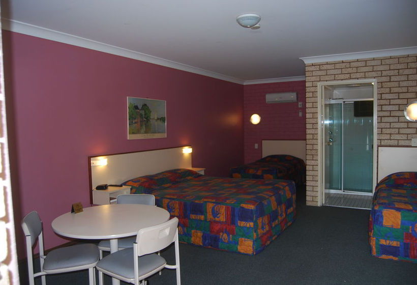 Hotel Sundowner Dubbo Aberdeen Motor Inn | Dubbo | New South Wales | Australia 6