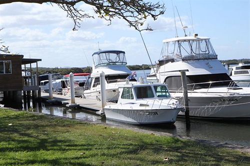 Hotel Oaks Boathouse Tea Gardens | Tea Gardens | New South Wales | Australia 3
