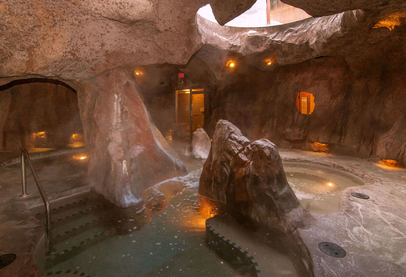 Fox Hotel & Suites | Banff | Alberta | Canada 20