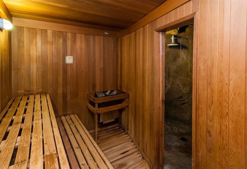 Fox Hotel & Suites | Banff | Alberta | Canada 8