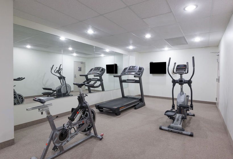 Hotel Super 8 Downtown Toronto | Toronto | Ontario | Canada 2