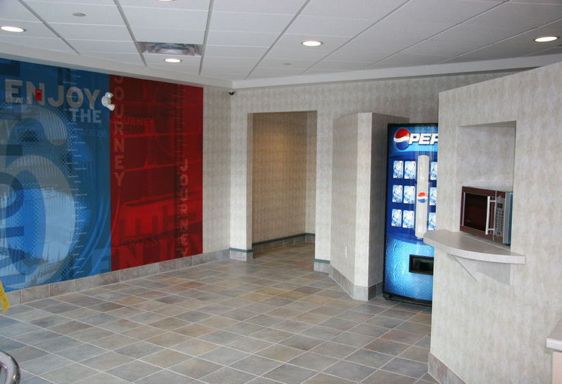 Motel 6 Niagara Falls | Niagara Falls | Ontario | Canada 11