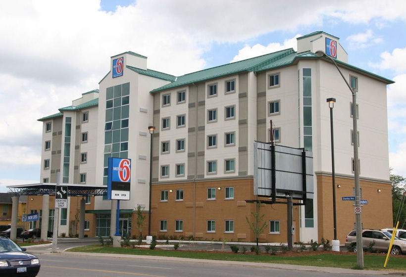 Motel 6 Niagara Falls | Niagara Falls | Ontario | Canada 19