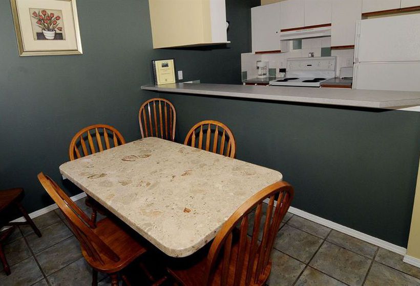 Hotel Canadian Rockies Chalets | Canmore | Alberta | Canada 12