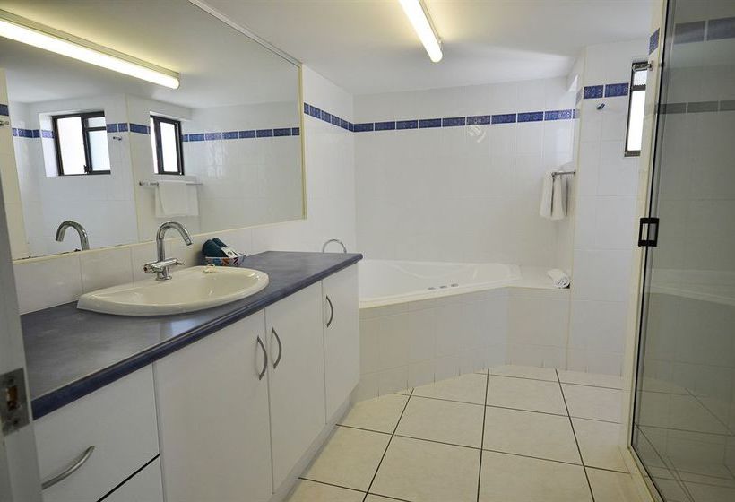 Hotel Roydon Beachfront Holiday Apartments | Cairns | Queensland | Australia 20