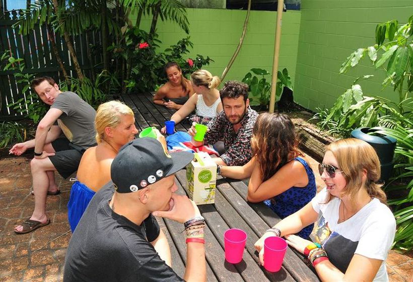 Hotel Nomads Esplanade backpackers hostel Cairns Queensland