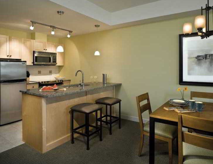 Hotel Walnut Beach Resort | Osoyoos | British Columbia | Canada 13