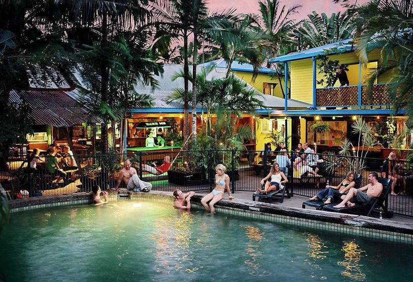 Hotel Calypso Backpackers Cairns
