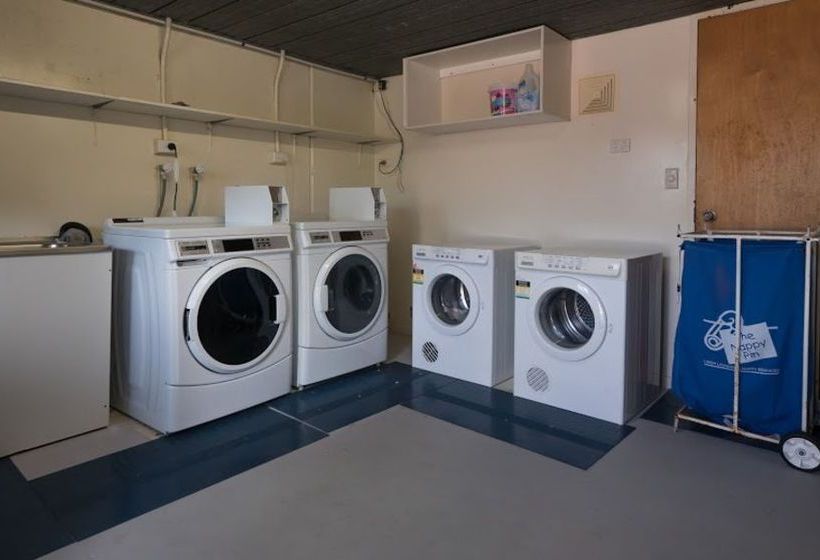 Blue Shades Motel | Maryborough | Queensland | Australia 4