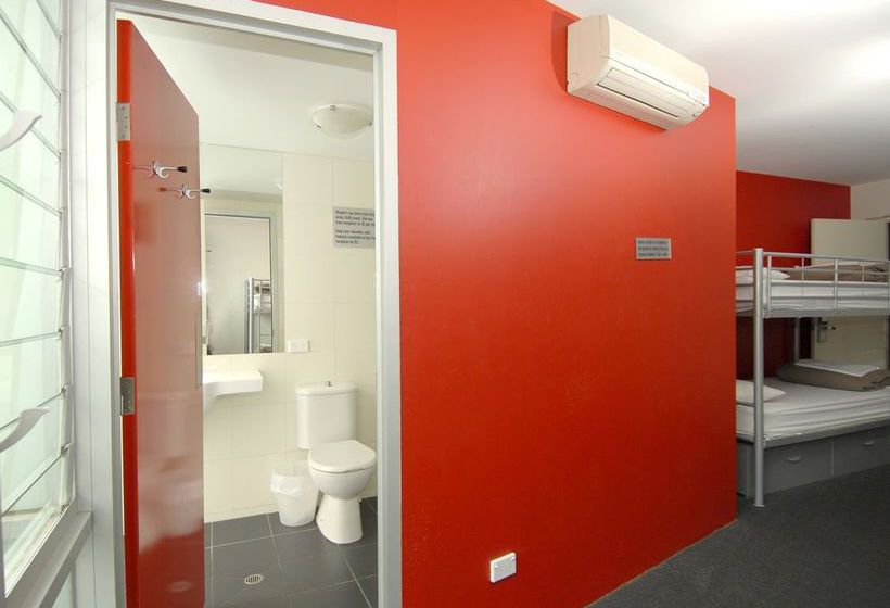 Hotel Base Backpackers Melbourne hostel | Saint Kilda | Victoria | Australia 10