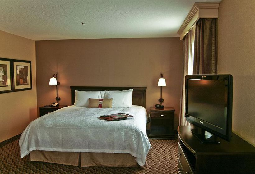 Hotel Hampton Inn & Suites by Hilton Edmonton West | Edmonton | Alberta | Canada 18