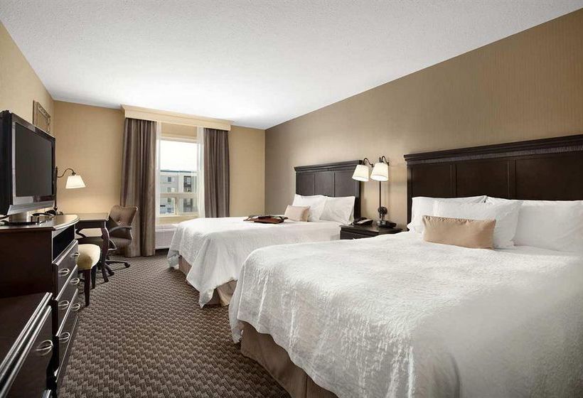 Hotel Hampton Inn & Suites by Hilton Edmonton West | Edmonton | Alberta | Canada 5