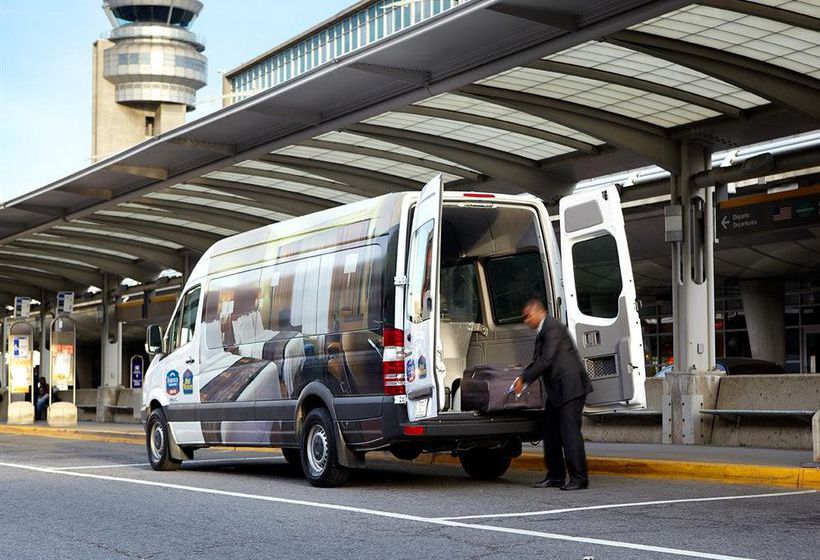 Hotel Fairfield Inn & Suites Montreal Airport Quebec