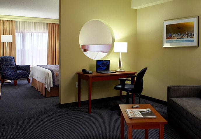 Hotel Fairfield Inn & Suites Montreal Airport | Montreal | Quebec | Canada 14