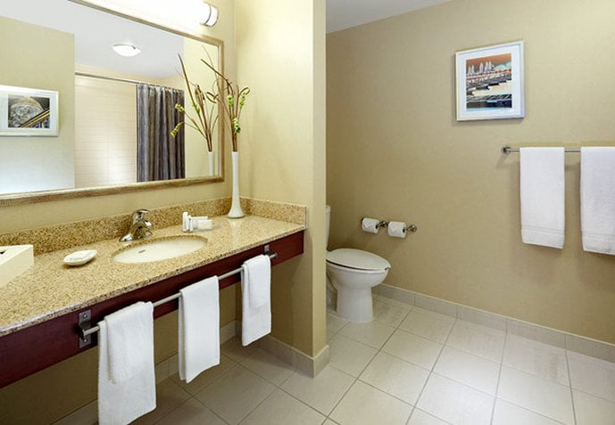 Hotel Fairfield Inn & Suites Montreal Airport | Montreal | Quebec | Canada 17