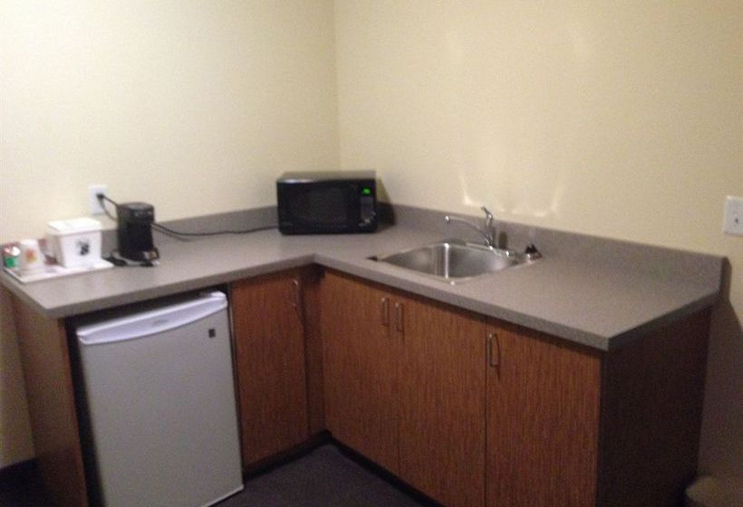 Hotel Super 8 Midland | Midland | Ontario | Canada 16