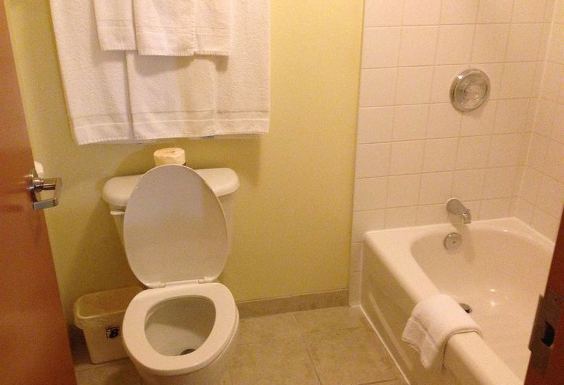 Hotel Super 8 Midland | Midland | Ontario | Canada 3