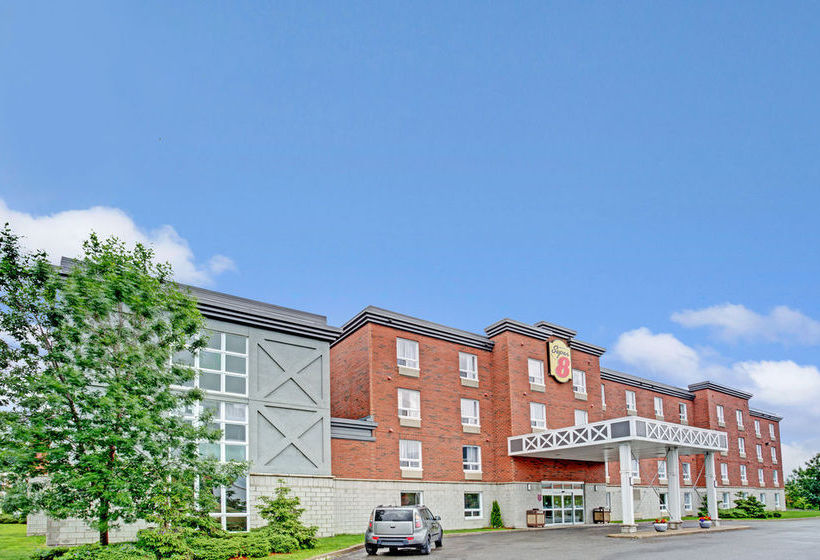 Hotel Super 8 Saint Jerome | Saint Jerome | Quebec | Canada 12