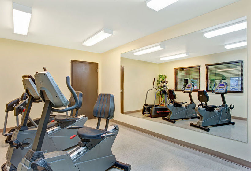 Hotel Super 8 Saint Jerome | Saint Jerome | Quebec | Canada 4