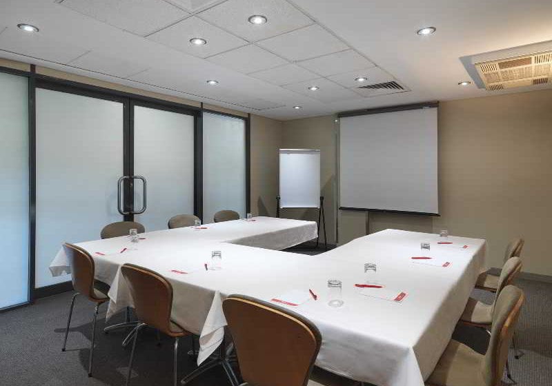 Travelodge Blacktown Hotel | Blacktown | New South Wales | Australia 17