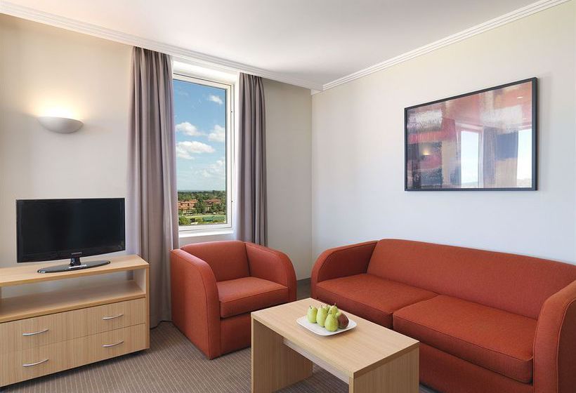 Hotel Travelodge Bankstown | Bankstown | New South Wales | Australia 1