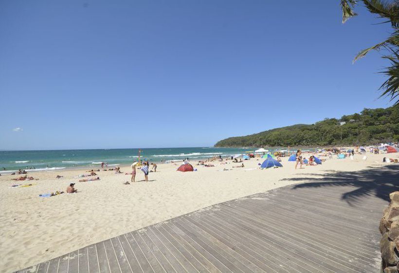 Saks On Hastings | Noosa Heads | Queensland | Australia 7