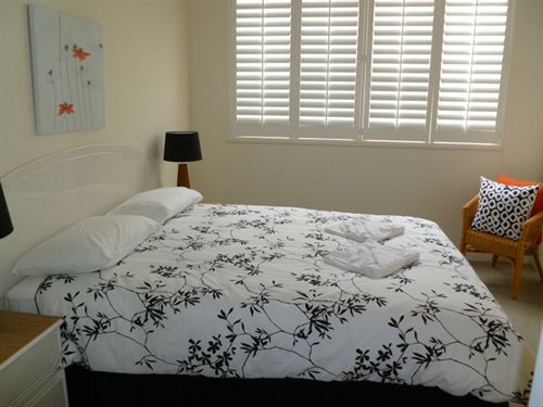 Miami Beachside Apartments | Miami | Queensland | Australia 10