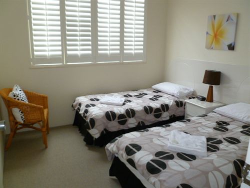 Miami Beachside Apartments | Miami | Queensland | Australia 11