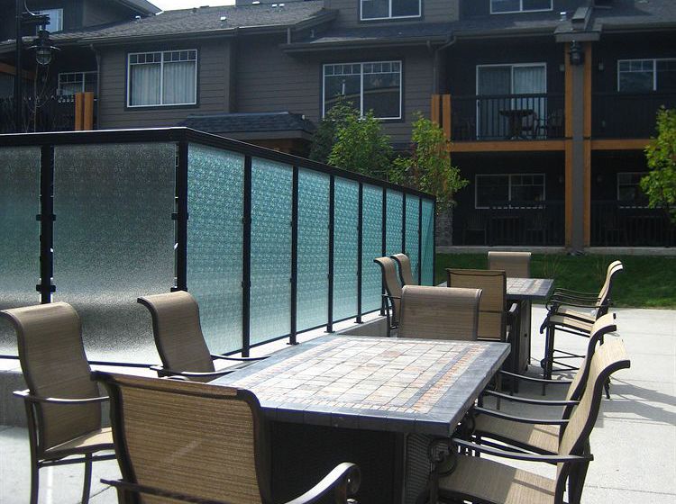 Hotel Copperstone Resort | Dead man's Flats | Alberta | Canada 8